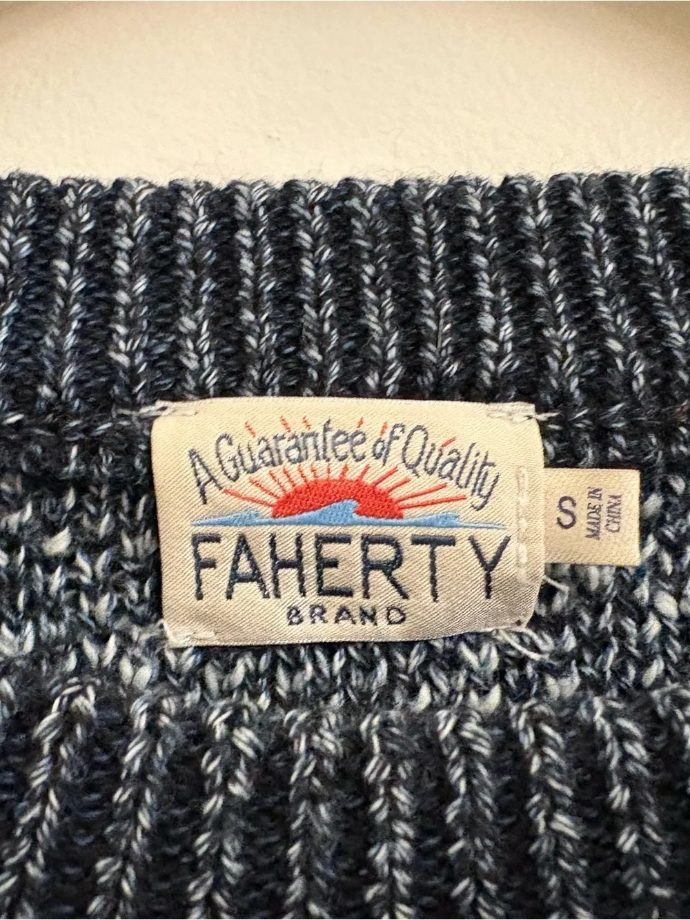 Faherty Donegal Crew Sweater Men’s S Charcoal Birdseye Merino Wool Fisherman